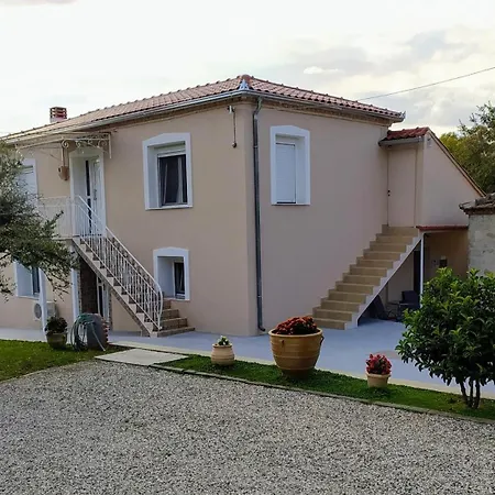 Апартаменты Olive Grove Калампака