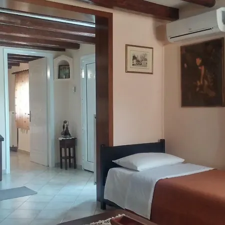 Apartment Olive Grove